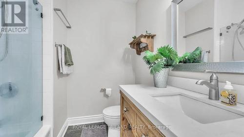 9 - 703 Windermere Road, London North (North G), ON - Indoor Photo Showing Bathroom