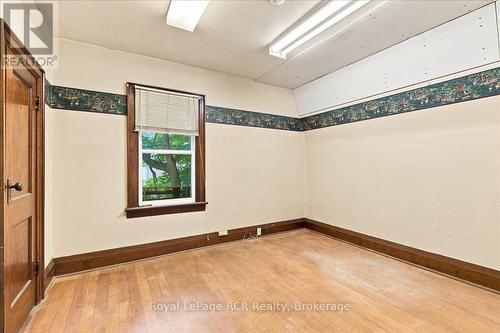 144 Davidson Avenue S, North Perth (Listowel), ON - Indoor Photo Showing Other Room