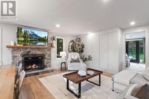 20 Jackman Road, Clarington (Bowmanville), ON - Indoor Photo Showing Living Room With Fireplace