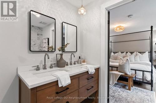 20 Jackman Road, Clarington (Bowmanville), ON - Indoor Photo Showing Bathroom