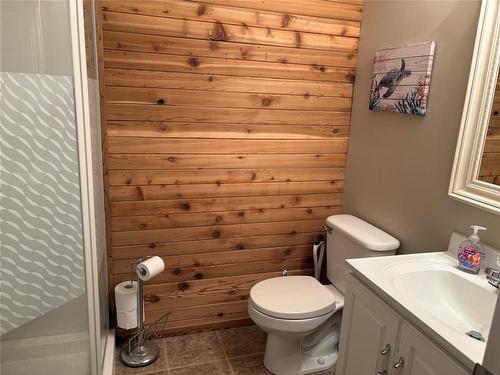 110 Spruce Street, Pelican Lake, MB - Indoor Photo Showing Bathroom
