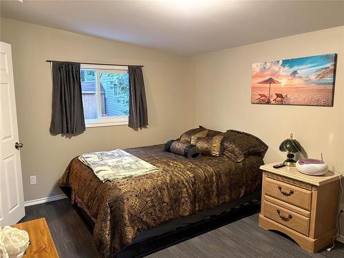 110 Spruce Street, Pelican Lake, MB - Indoor Photo Showing Bedroom