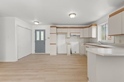 Kitchen - 