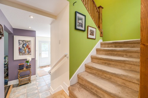 Escalier - 85 Rue Maple, Hudson, QC - Indoor Photo Showing Other Room