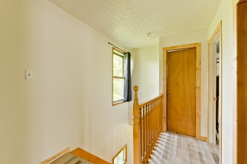 Passageway - 131 Rue Principale, Saint-Malo, QC - Indoor Photo Showing Other Room