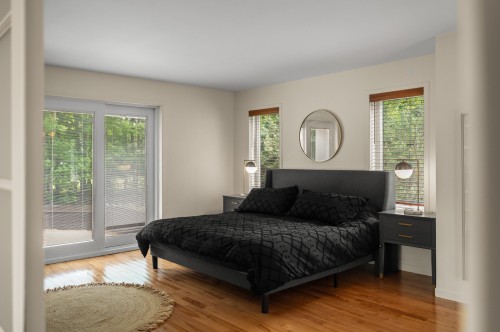 Master Bedroom - 121 Rue Des Épinettes, Morin-Heights, QC - Indoor Photo Showing Bedroom