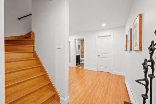 Staircase - 121 Rue Des Épinettes, Morin-Heights, QC - Indoor Photo Showing Other Room