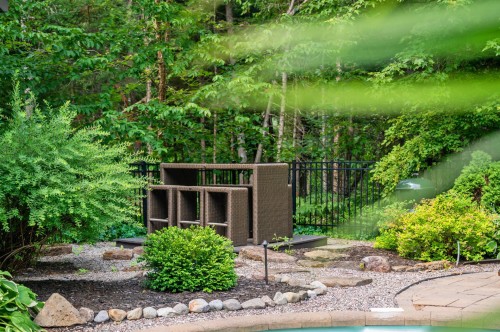 Courtyard - 121 Rue Des Épinettes, Morin-Heights, QC - Outdoor