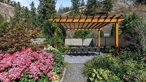 3077 Riesling Way, West Kelowna, BC - Outdoor