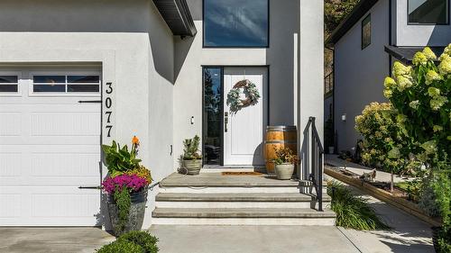 3077 Riesling Way, West Kelowna, BC - Outdoor With Exterior