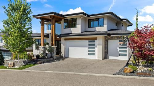 82 Red Sky Court, Kelowna, BC - Outdoor With Facade