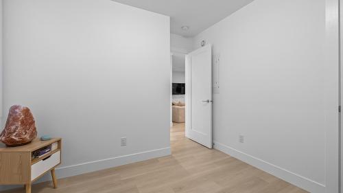 82 Red Sky Court, Kelowna, BC - Indoor Photo Showing Other Room