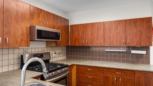 3-2160 Sun Peaks Road, Sun Peaks, BC - Indoor Photo Showing Kitchen With Double Sink