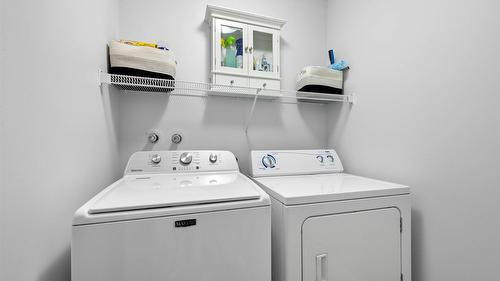 757 Rosewood Crescent, Kamloops, BC - Indoor Photo Showing Laundry Room