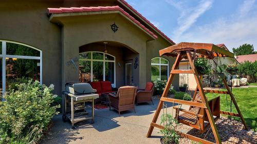 757 Rosewood Crescent, Kamloops, BC - Outdoor With Deck Patio Veranda