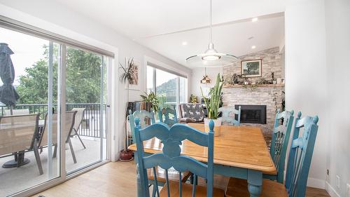 941 Anders Road, West Kelowna, BC - Indoor Photo Showing Dining Room