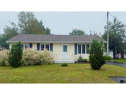 37 Read Street  Gander, NL A1V 1E1