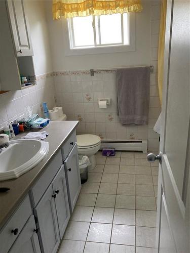 40 Quebec Street, St. John'S, NL - Indoor Photo Showing Bathroom