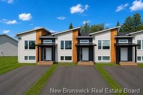 65 Aime St, Dieppe, NB 