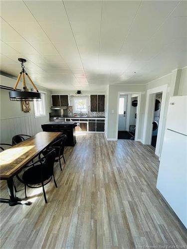 385 St-Pierre E, Caraquet, NB 