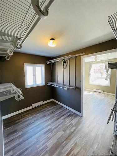 385 St-Pierre E, Caraquet, NB 