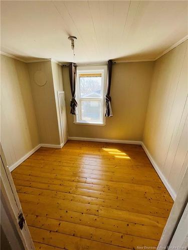 385 St-Pierre E, Caraquet, NB 