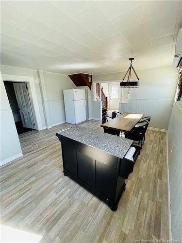 385 St-Pierre E, Caraquet, NB 