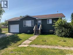 217 3rd STREET N Wakaw, SK S0K 4P0