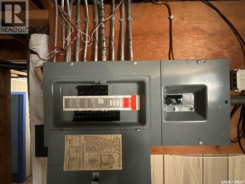 217 3Rd Street N, Wakaw, SK - Indoor