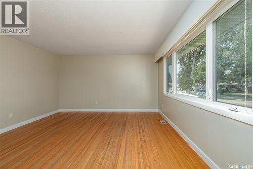 1131 Currie Crescent, Moose Jaw, SK - Indoor Photo Showing Other Room