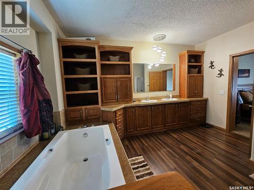 165 Prairie Sun Court, Swift Current, SK 