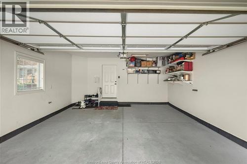 384 Boismier, Lasalle, ON - Indoor Photo Showing Garage