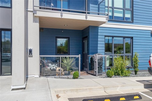 #106-120 Jensen Ave West, Parksville, BC - Outdoor