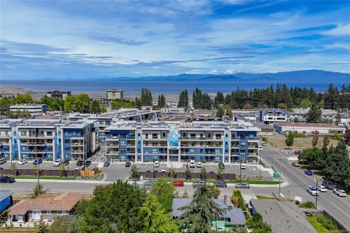 #106-120 Jensen Ave West, Parksville, BC - Outdoor With View