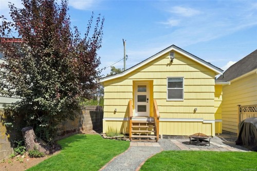121 Pine St, Nanaimo, BC 