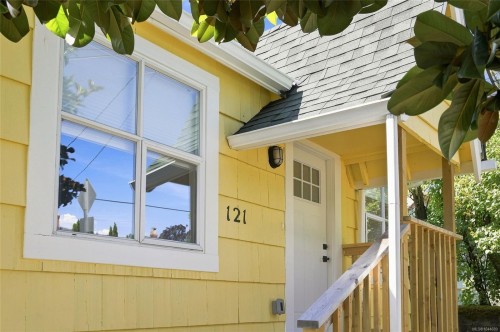 121 Pine St, Nanaimo, BC 