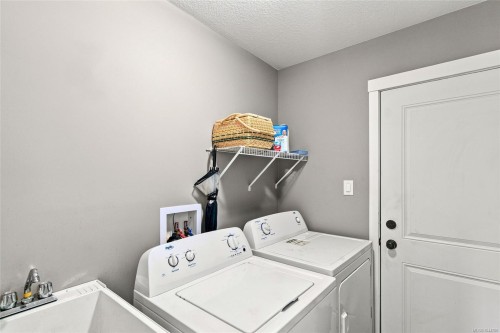 100 Carlo Pl, Nanaimo, BC 
