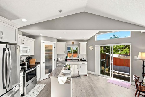 100 Carlo Pl, Nanaimo, BC 
