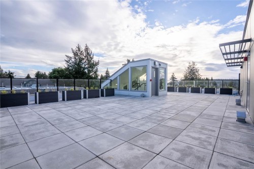 #303-258 Helmcken Rd, View Royal, BC - Outdoor