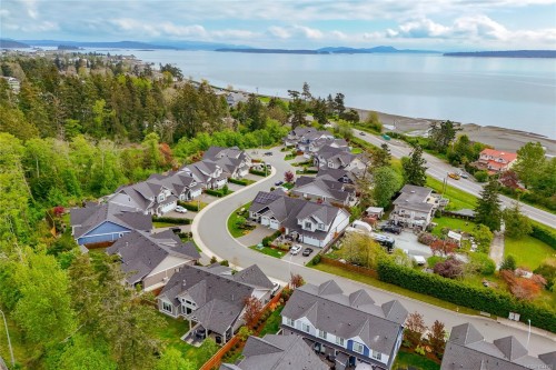 9257 Bakerview Close, North Saanich, BC 