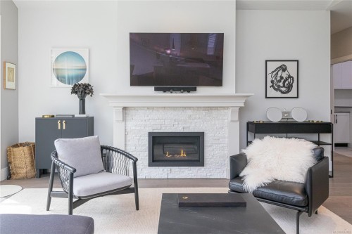 9257 Bakerview Close, North Saanich, BC 