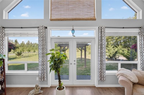 8740 Oyster River Way, Black Creek, BC 