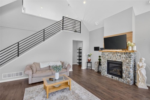 8740 Oyster River Way, Black Creek, BC 