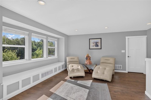 8740 Oyster River Way, Black Creek, BC 