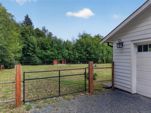 8740 Oyster River Way, Black Creek, BC 