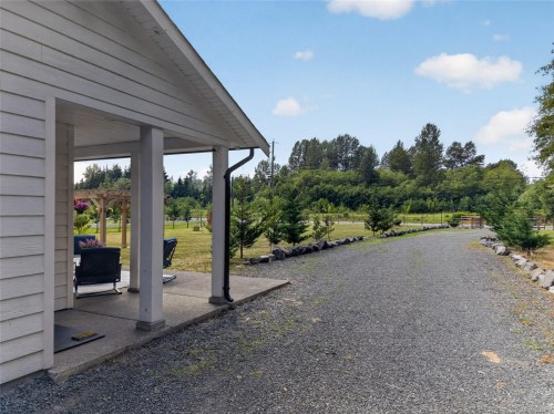 8740 Oyster River Way, Black Creek, BC 