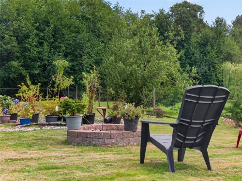 8740 Oyster River Way, Black Creek, BC 