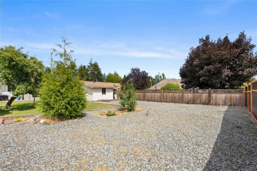 2189 Jingle Pot Rd, Nanaimo, BC 