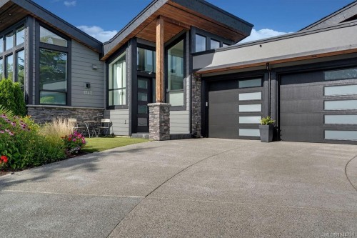 1747 Westlock, Duncan, BC 