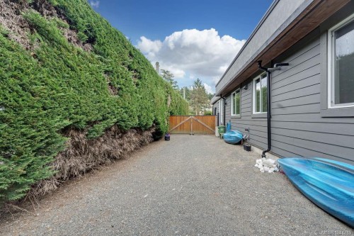 1747 Westlock, Duncan, BC 